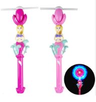 Игрушка ПАЛОЧКА крутящаяся и светящаяся Кукла   1*1