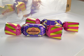 Нальчик Конфеты МЕНЛИ БОЧОНОК ШОКОЛАДНЫЙ С ШОКОЛАДНОЙ НАЧИНКОЙ ТВ 1*0,9